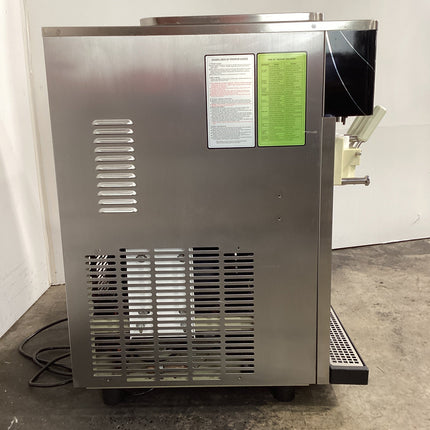 Used ACAiPRO B22 Acai Machine - 830440