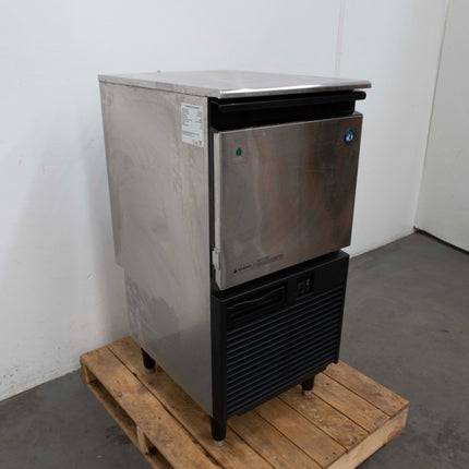 Used Hoshizaki KM-40CHC Ice Machine - 855254