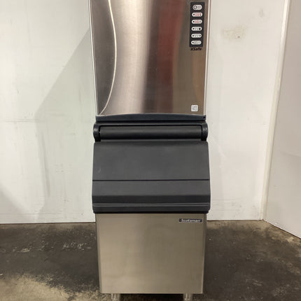 Used Scotsman NWH507AS + NB193 Ice Machine - 864735