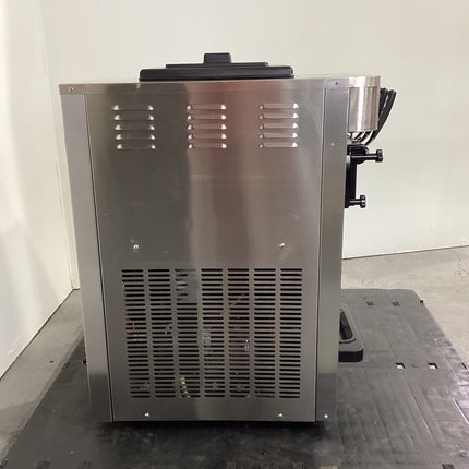 Used Aus Kitchen Pro AUSKPSS22AB Soft Serve Ice Cream Machine - 865535