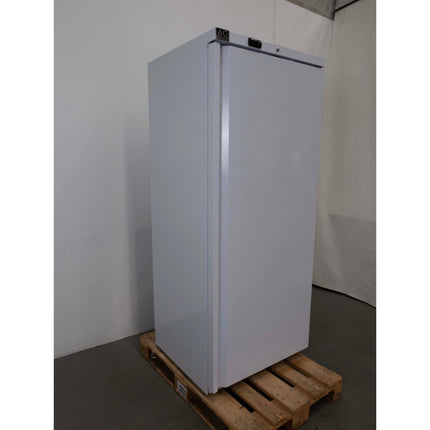 Used AG Equipment F600V Upright Freezer - 877591