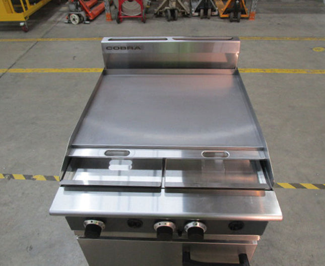 Cobra CR6B - 600mm Griddle Gas Range Static Oven AUCR6B-N - Warehouse Clearance