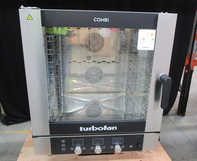 Turbofan Combi Turbofan EC40D7 - Full Size 7 Tray Digital / Electric Combi Oven AUEC40D7 - Warehouse Clearance