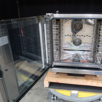 Turbofan Combi Turbofan EC40T7 - Full Size 7 Tray Touch / Electric Combi Oven AUEC40T7 - Warehouse Clearance
