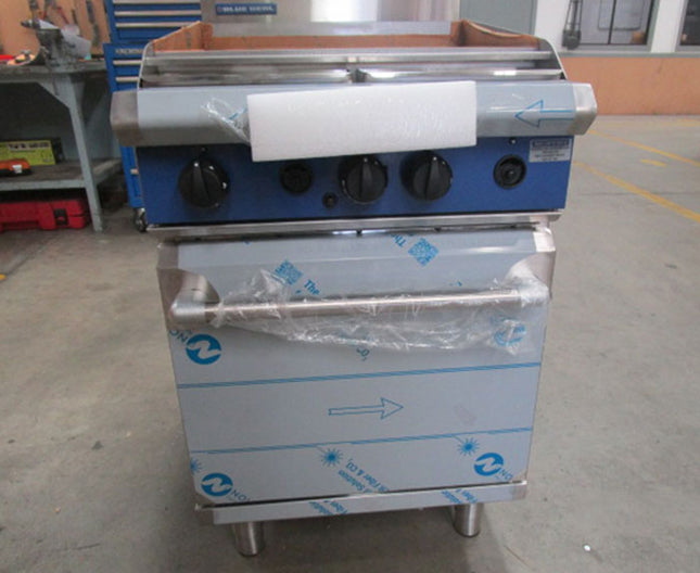 Blue Seal Evolution Series G504B - 600mm Gas Range Static Oven AUG504B-N - Warehouse Clearance
