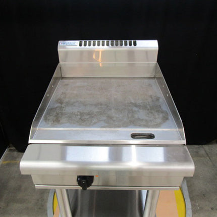Waldorf 800 Series GP8600E-LS - 600mm Electric Griddle - Leg Stand AUGP8600E-L - Warehouse Clearance