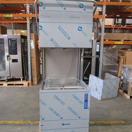 Wexiodisk WD-7 - Ergonomic Passthrough Dishwasher WD-7-WM - Warehouse Clearance