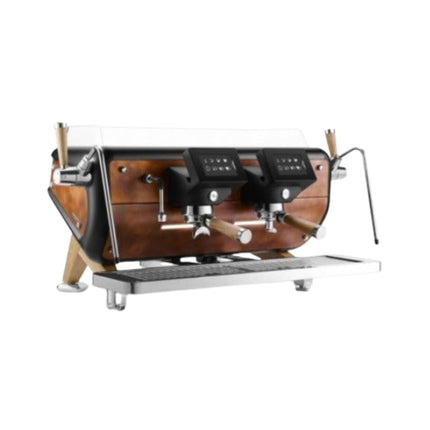 Astoria Storm - Astoria-Storm-2-Group-CMT