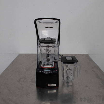 Used Blendtec CQB1 Blender with Sound Barrier - 847995