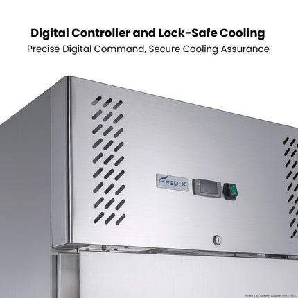 FED-X XURF600SFV Dixell Digital Controller and Lock Close-Up