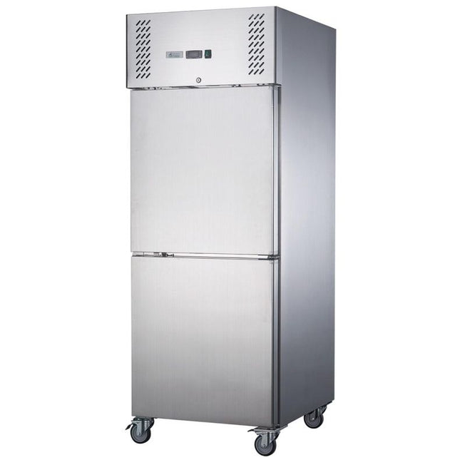 FED-X XURC600S1V upright storage fridge — view 2